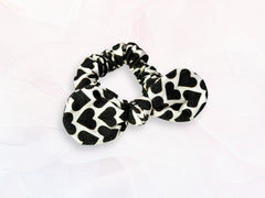 Mini Scrunchie Black Hearts