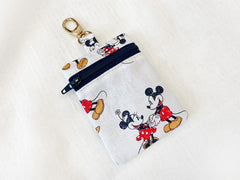 Zippy Pouch Mickey Minnie Date White