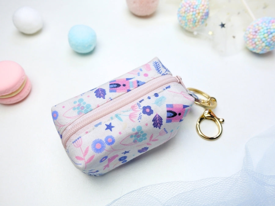 Mini Poofy Pouch Sweet Castles