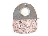 IN-STOCK Round Bib Pink Forest