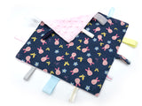 IN-STOCK Taggie Blanket Piglet