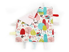 [LAST PIECE] Taggie Blanket Red Riding Hood Forest