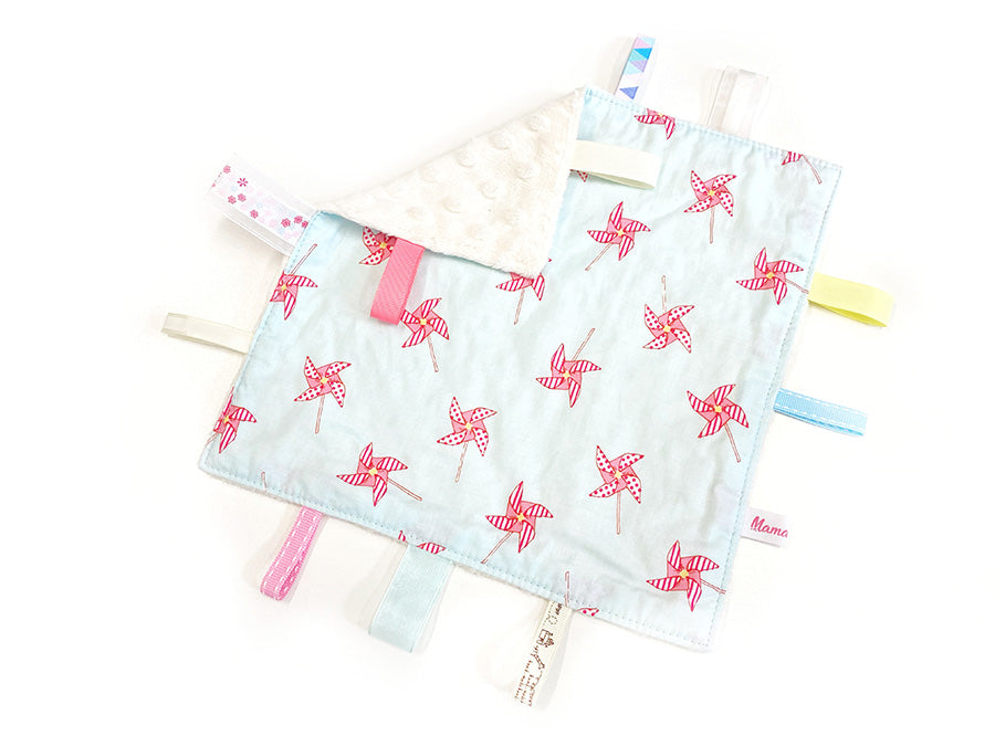 IN-STOCK Taggie Blanket Windmill