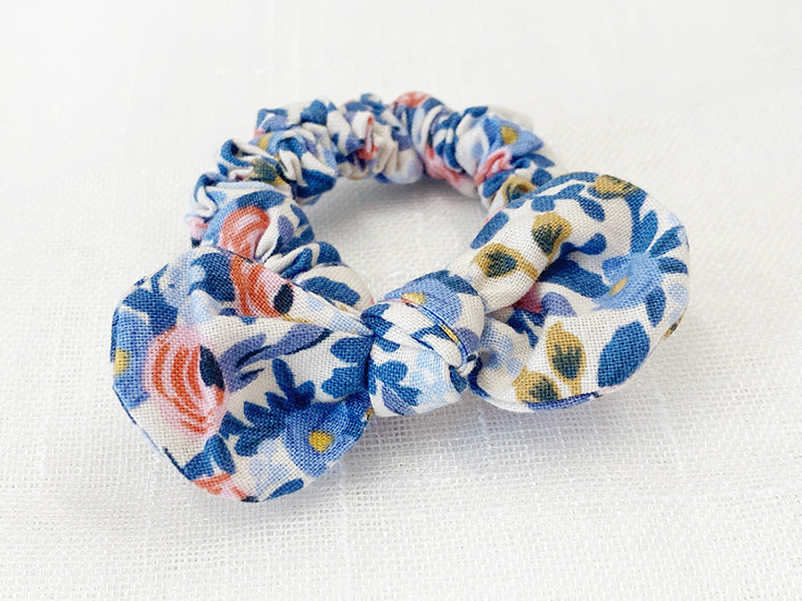 [LAST PIECE] Mini Scrunchie Blossom
